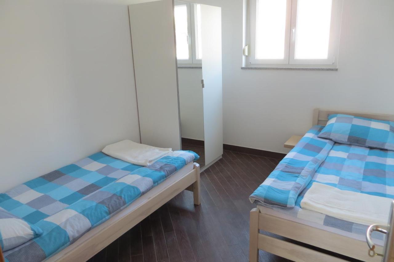 Mungos Apartment เซซาริซา ภายนอก รูปภาพ