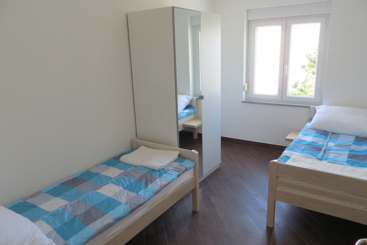 Mungos Apartment เซซาริซา ภายนอก รูปภาพ