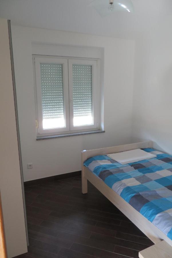 Mungos Apartment เซซาริซา ภายนอก รูปภาพ